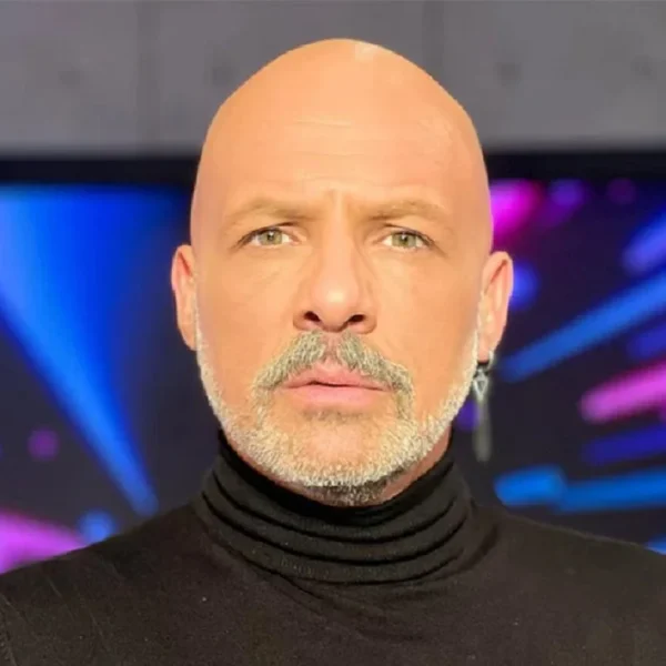 Διαζύγιο του Νίκου Μουτσινά με τον ALPHA