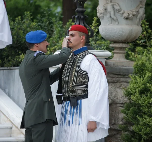 Τι Πρόεδρο Δημοκρατίας θέλουμε, τι αντέχουμε και τι προβλέπει το Σύνταγμα