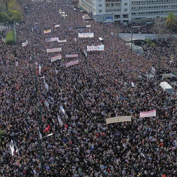 Αντώνης Λιάκος / Πού οδηγούν οι λαϊκές κινητοποιήσεις;