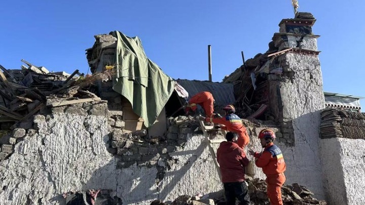 Θιβέτ: Τουλάχιστον 95 νεκροί από σεισμό 6,8 βαθμών