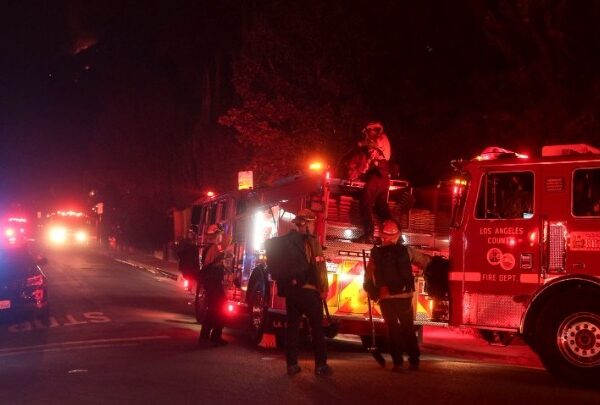 Καλιφόρνια: Τουλάχιστον 5 νεκροί στις πυρκαγιές