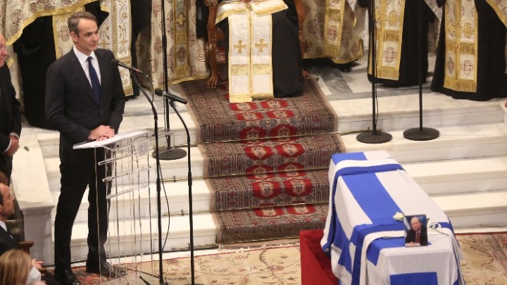 Κυρ. Μητσοτάκης για τον Κ. Σημίτη: «Μαχητής κατά της δικτατορίας και άξιος υπηρέτης&hellip;