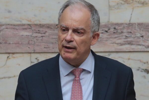 Ο Τασούλας αρνείται τη δημοσιοποίηση των πρακτικών του Συμβουλίου Αρχηγών το 2015