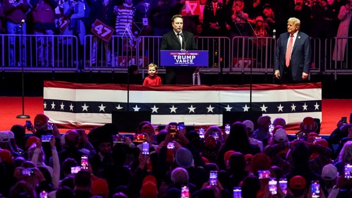 Ο Έλον Μασκ υποσχέθηκε να κάνει τις ΗΠΑ «ισχυρές για αιώνες»