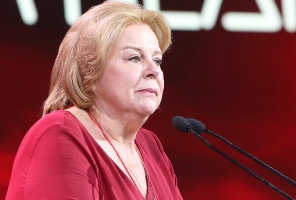 Την υποψήφια Πρόεδρο της Δημοκρατίας Λ. Κατσέλη υποδέχτηκε σήμερα ο Αλ. Τσίπρας
