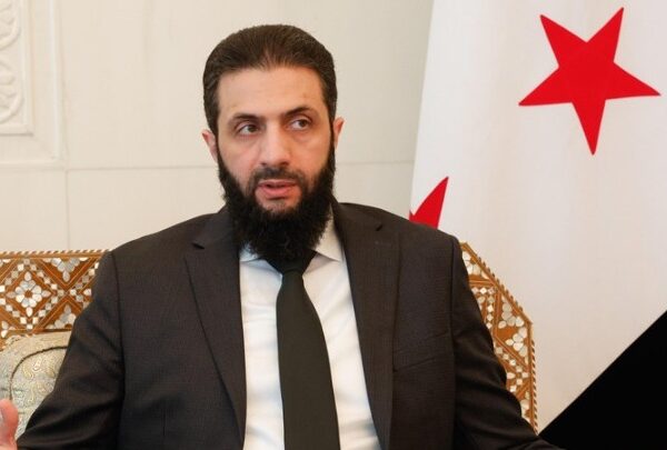 Άχμεντ αλ Σάρα: Ο Τραμπ θα φέρει την ειρήνη στη Μέση Ανατολή
