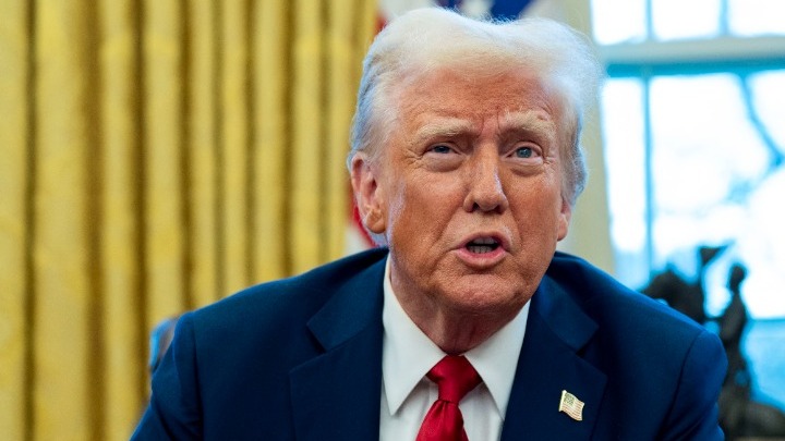 O Τραμπ απειλεί τους Brics με  δασμούς 100%