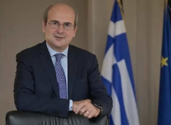 Χατζηδάκης για έκθεση ΔΝΤ: Η Ελλάδα έχει πάψει πια να είναι το «μαύρο πρόβατο»