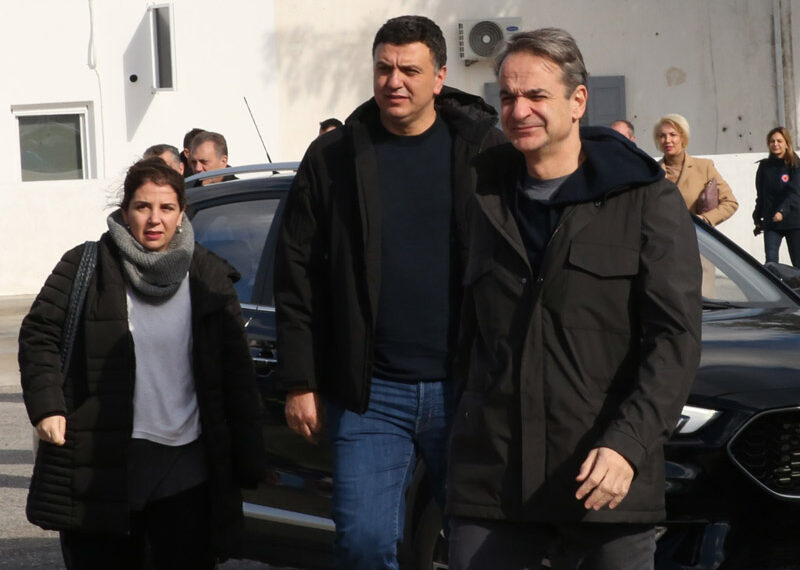 Στη Σαντορίνη ο πρωθυπουργός – Νέοι σεισμοί στον θαλάσσιο χώρο της Αμοργού