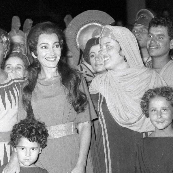 Η ΔΕΗ φωτίζει τα άγνωστα χρόνια της Μαρίας Κάλλας