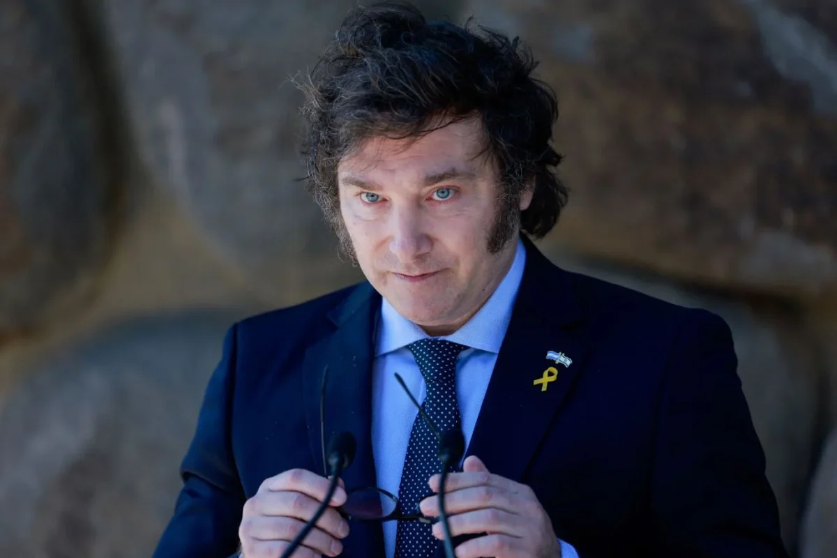 Αργεντινή: Ο Μιλέι απειλείται με παραπομπή στο Κογκρέσο για χειραγώγηση κρυπτονομίσματος το οποίο…