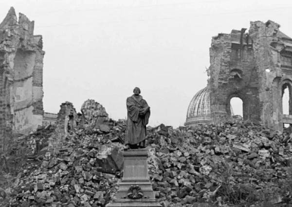 80 χρόνια από τον βομβαρδισμό της Δρέσδης