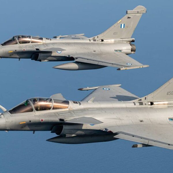 L’Opinion: Τα Rafale έχουν πρόβλημα – «Διαθέτουν απαρχαιωμένες ικανότητες»