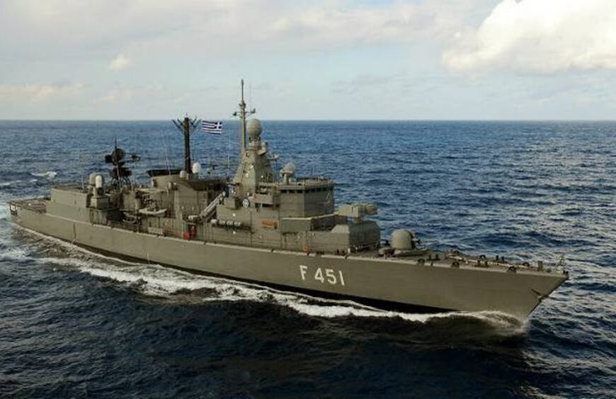 Τουρκική κορβέτα «ανοιχτά» της Κρήτης μετά από ελληνική Navtex