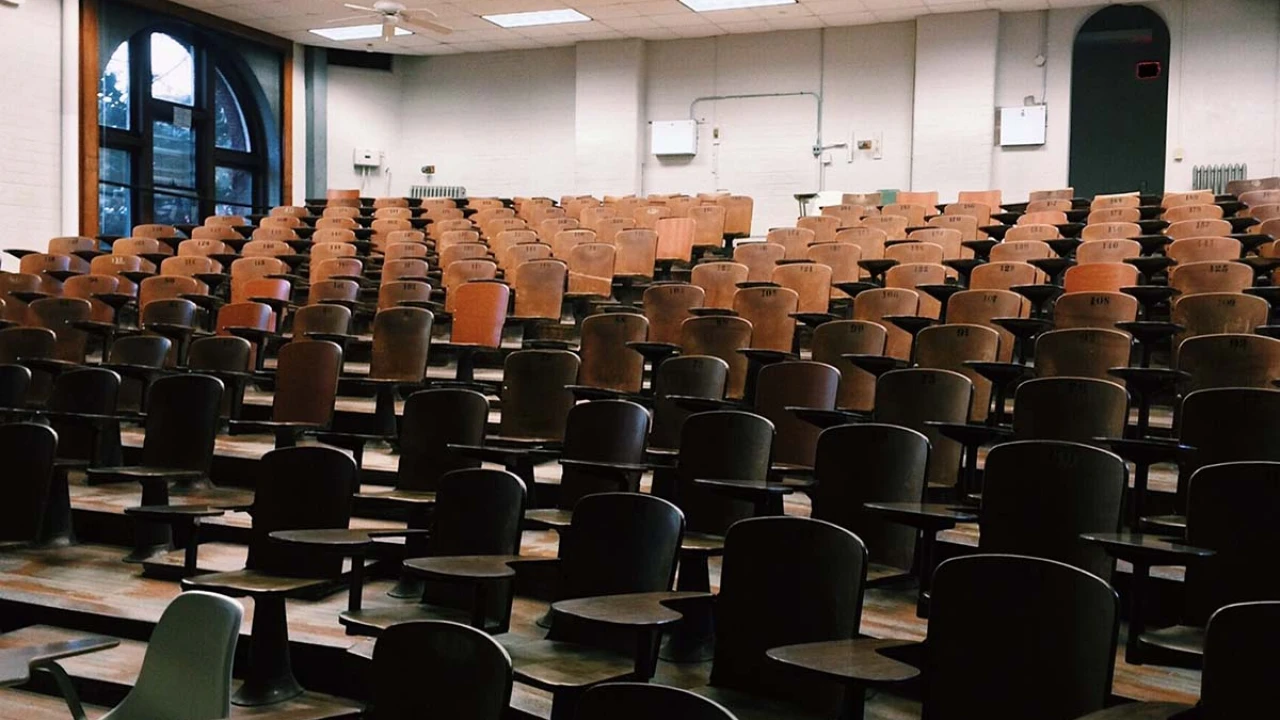 Ιδιωτικά και κερδοσκοπικά (μη) πανεπιστήμια: Οι θλιβερές επιπτώσεις μιας διάτρητης δικαστικής απόφασης