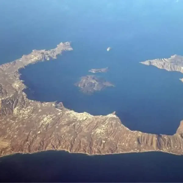 ΑΠΘ: Σταδιακή ανύψωση του ηφαιστείου της Σαντορίνης το τελευταίο διάστημα