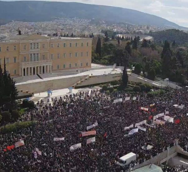 Παναγιώτης Φραντζής / Κλυδωνισμοί στο πολιτικό σύστημα – Μεγάλη η φθορά του πρωθυπουργού