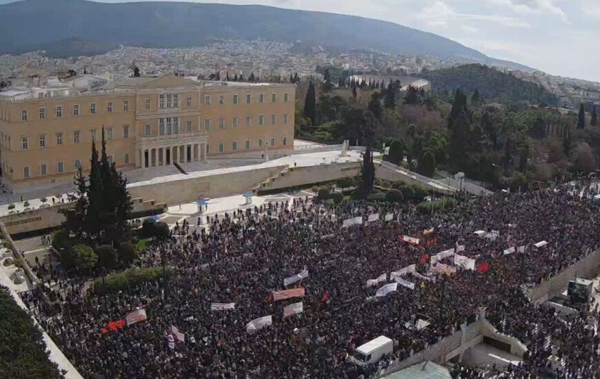 Παναγιώτης Φραντζής / Κλυδωνισμοί στο πολιτικό σύστημα – Μεγάλη η φθορά του πρωθυπουργού