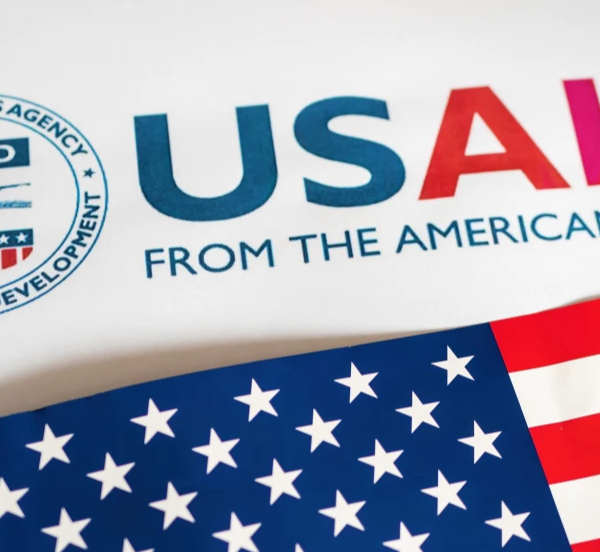 Τραμπ: Επίθεση σε διεθνή ΜΜΕ με τον ισχυρισμό πως χρηματοδοτούνται από την USAID