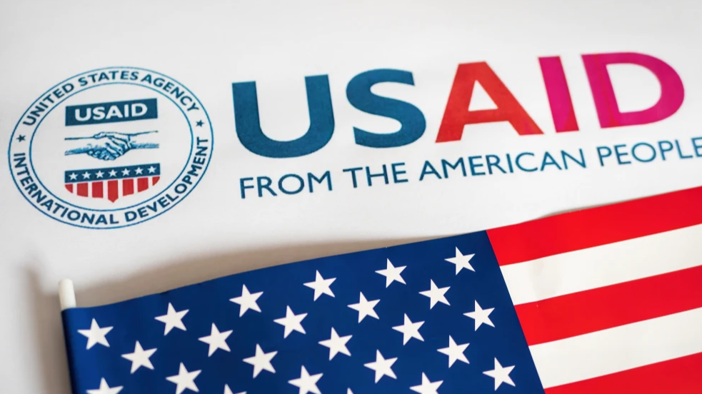 Τραμπ: Επίθεση σε διεθνή ΜΜΕ με τον ισχυρισμό πως χρηματοδοτούνται από την USAID