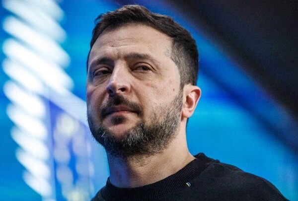 Επίσκεψη Ζελένσκι στην Αθήνα την Κυριακή – Επαφές με την πολιτειακή και πολιτική ηγεσία