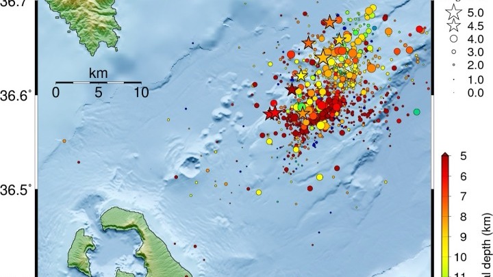 Κυκλάδες: Για πρωτοφανές φαινόμενο μιλούν οι επιστήμονες – 109 σεισμοί καταγράφηκαν την&hellip;