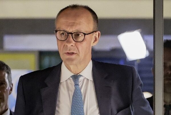 Ο Φρίντριχ Μερτς σε πολιτική δίνη: Υποσχέσεις, απογοήτευση και η άνοδος της ακροδεξιάς