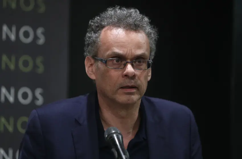 Κοντιάδης για Τριαντόπουλο: Θέλουν να “μπαζώσουν” τις αποκαλύψεις της Προανακριτικής