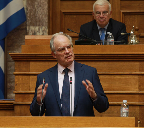 Νέα άρνηση Τασούλα να δώσει τα πρακτικά του Συμβουλίου των Πολιτικών Αρχηγών&hellip;