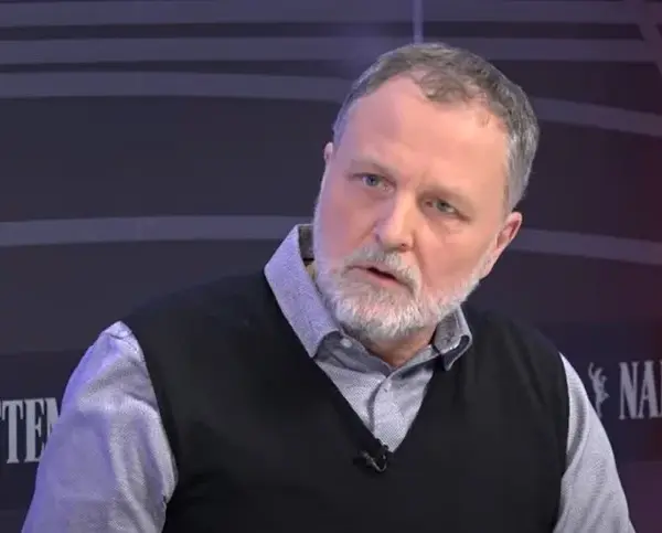 Γ. Μαυρής (PUBLIC ISSUE): Ο δικομματισμός τελείωσε, η κυβέρνηση αντιμετωπίζει μια κοινωνική&hellip;