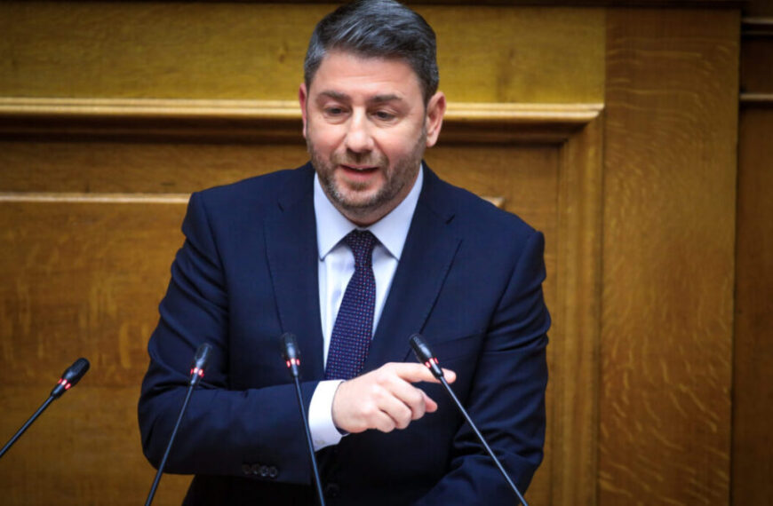 Ν. Ανδρουλάκης: Κυβέρνηση σε αποδρομή 