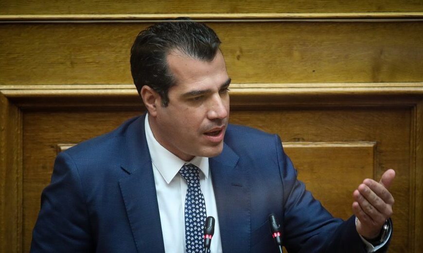 Πλεύρης: Δεν με ενόχλησε καθόλου το σύνθημα – Εγώ τέτοιους ναύτες θέλω!