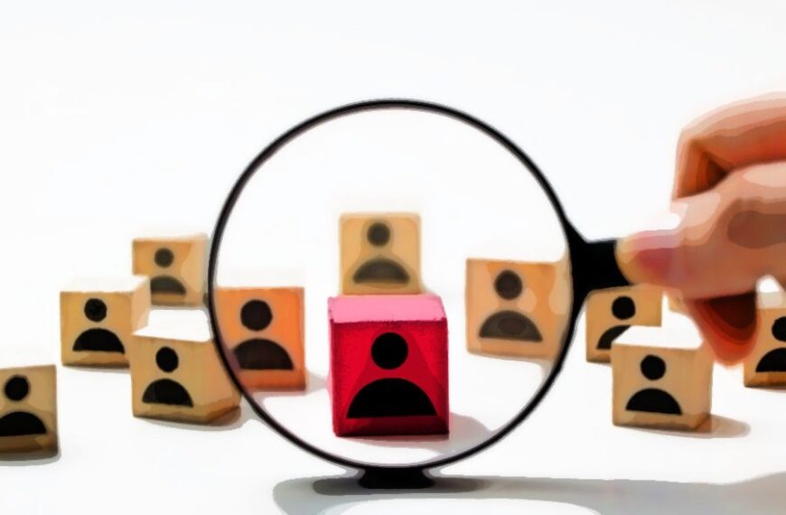 Vetting: Το «Φίλτρο ελέγχου της Εξουσίας» και τα μαθήματα από τις ΗΠΑ