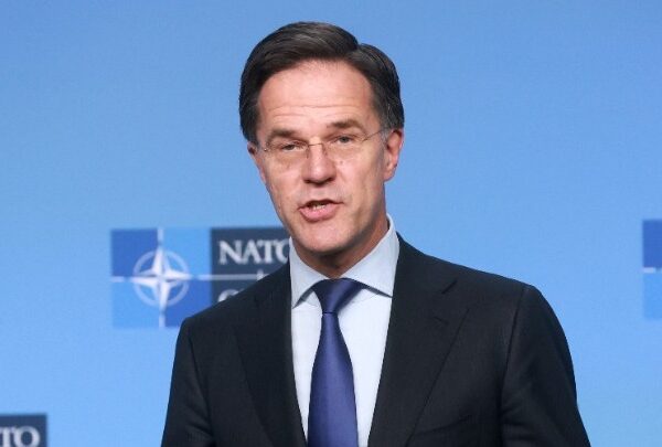 ΝΑΤΟ: Ο Ρούτε κάλεσε τον Ζελένσκι να αποκαταστήσει τη σχέση του με&hellip;
