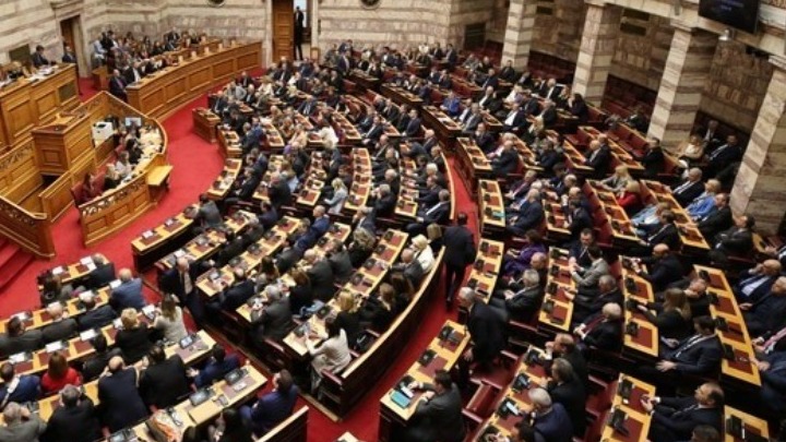 Τέμπη: Στη Βουλή στρέφεται το πολιτικό ενδιαφέρον τις επόμενες ημέρες – Συζήτηση για προανακριτική, προ ημερησίας και πρόταση δυσπιστίας