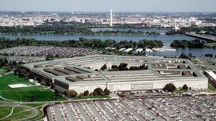 Το Πεντάγωνο αναστέλλει τις επιχειρήσεις της υπηρεσίας κυβερνοασφάλειας που αφορούν τη Ρωσία