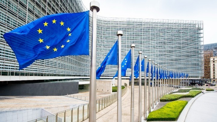 Σύνοδος ΕΕ: Διχασμένοι οι Ευρωπαίοι