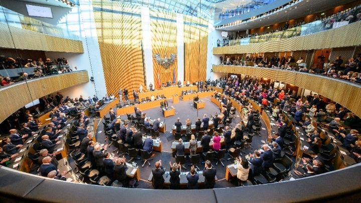 Αουρόρα Μίνγκεθ / Έρωτας και Θάνατος