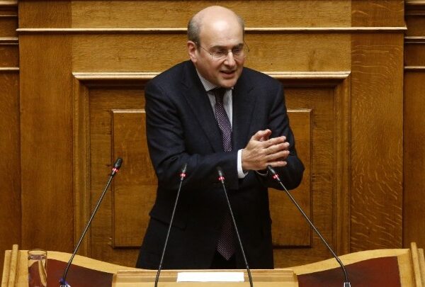 Χατζηδάκης: Δεν θα επιτρέψουμε να ζήσει η Ελλάδα τον μύθο του Σισύφου
