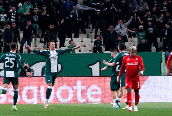 O Παναθηναϊκός νίκησε τη Φιορεντίνα με 3-2 στο ΟΑΚΑ 