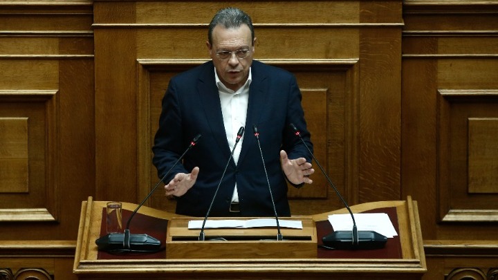 Φάμελλος για τον πρωθυπουργό: Διχαστικός, αμετανόητος, αλαζόνας