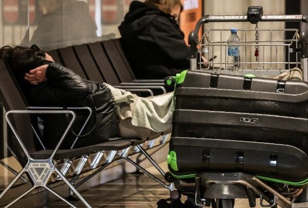 Γερμανία: Απεργία στα αεροδρόμια – Ακυρώνονται τουλάχιστον 3.400 πτήσεις