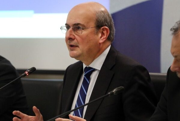 Χατζηδάκης: Κίνητρα στους δωρητές και διαφάνεια στη διαχείριση της δημόσιας περιουσίας για&hellip;