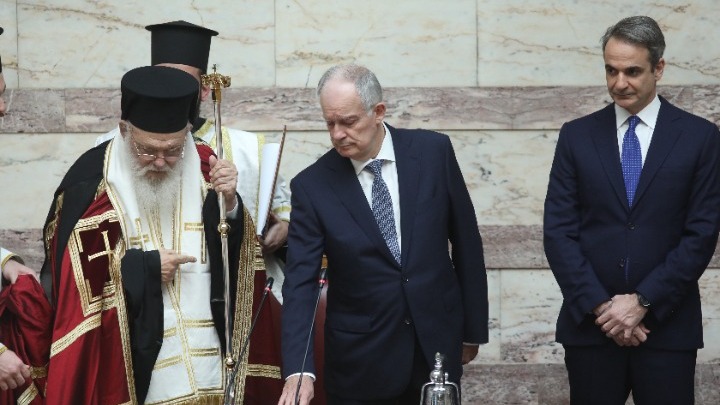 Ορκίστηκε ενώπιον της Εθνικής Αντιπροσωπείας ο νέος Πρόεδρος της Δημοκρατίας