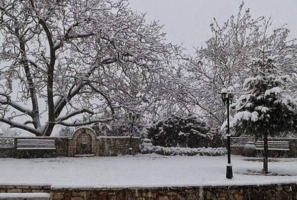 Στους -10,6 βαθμούς έπεσε η θερμοκρασία στο Σέλι – Πυκνές χιονοπτώσεις στο&hellip;