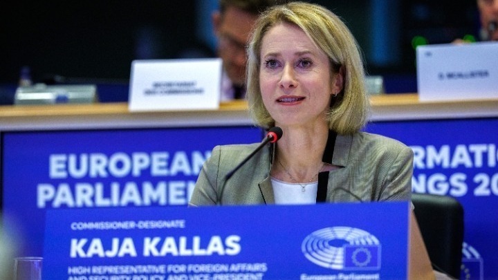 Η Ουκρανία να καθορίσει τους όρους της ειρήνης,…