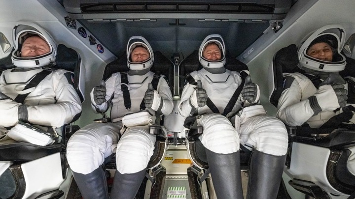 Επέστρεψαν στη Γη οι δύο Αμερικανοί αστροναύτες που είχαν αποκλειστεί στον Διεθνή Διαστημικό&hellip;