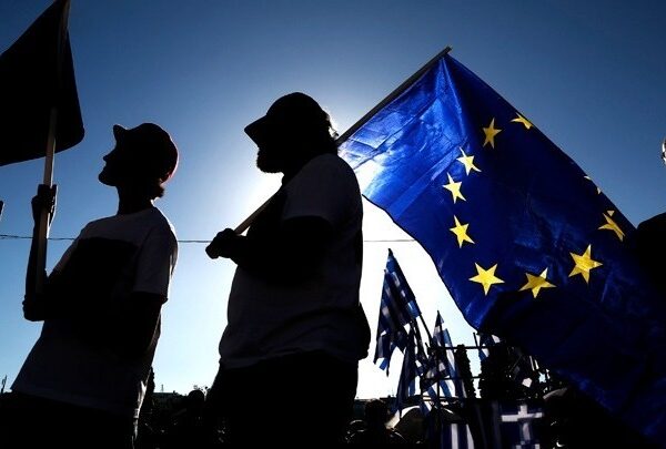 Δημοσκόπηση του Politico: Οι Ευρωπαίοι φοβούνται περισσότερο τον Τραμπ παρά την Κίνα