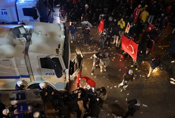 Ανησυχία των ΗΠΑ για τις συλλήψεις και τις διαδηλώσεις στην Τουρκία