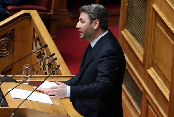 Ανδρουλάκης: Δεν δίνουμε λευκή επιταγή για εξοπλισμούς εις βάρος της κοινωνικής συνοχής